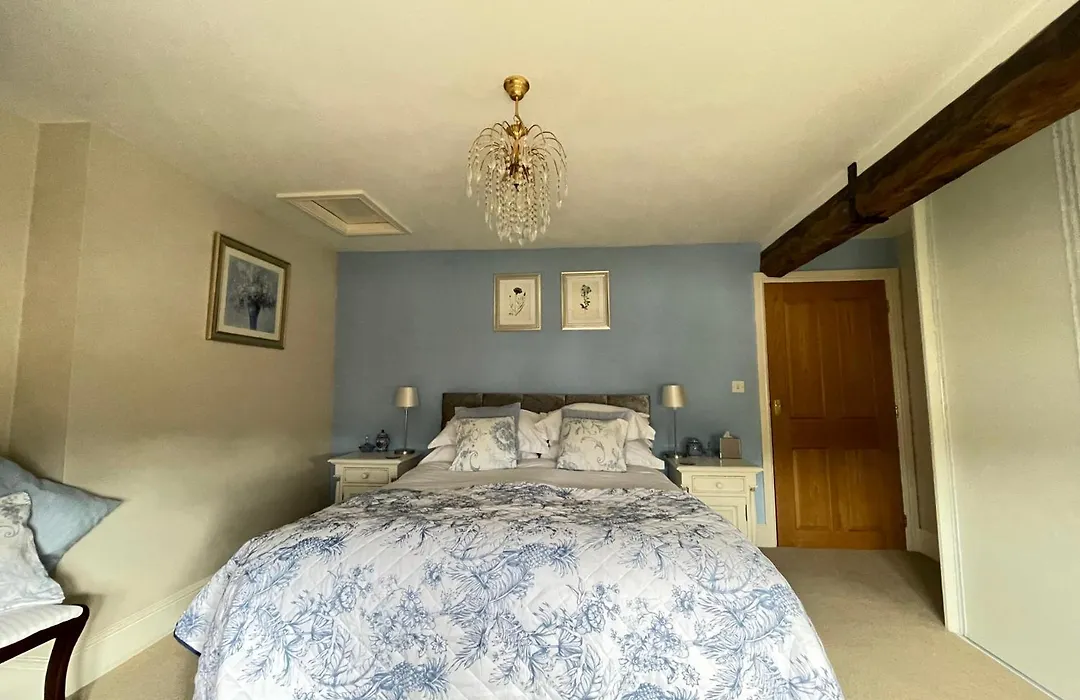Eagle House - Award Winning B&B And Apartment-1