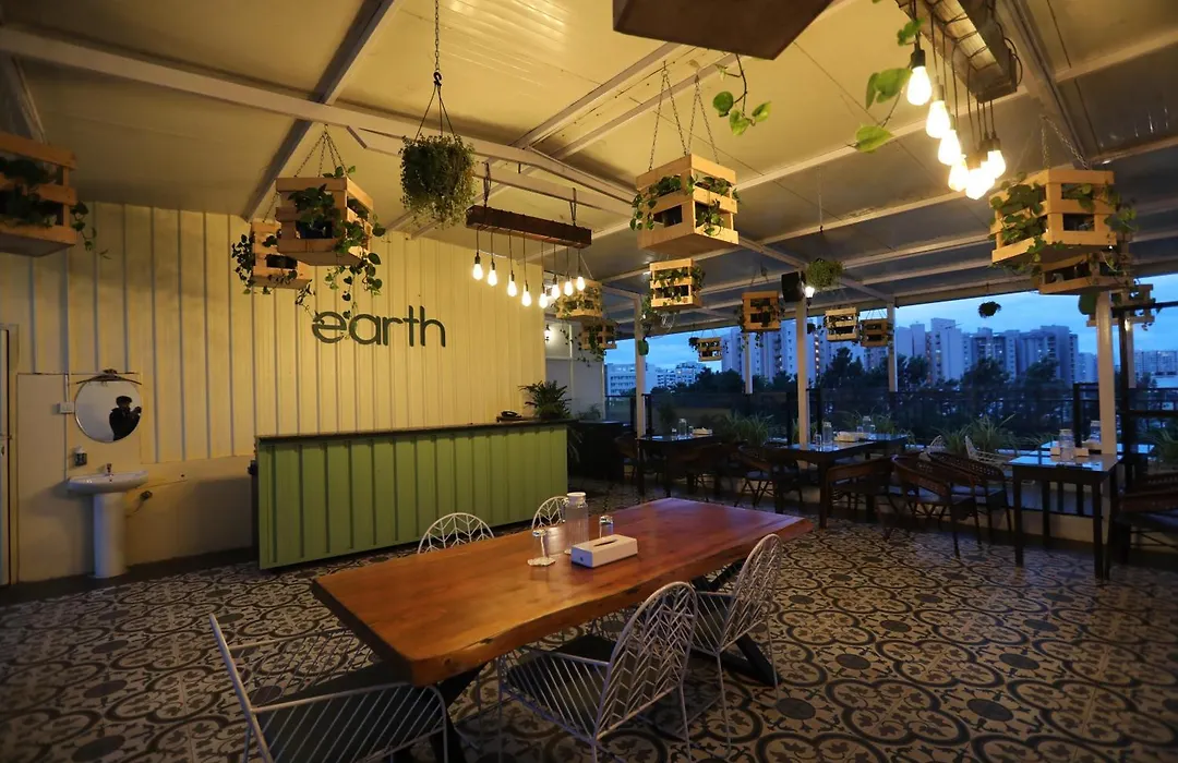 Earth Hotels-1
