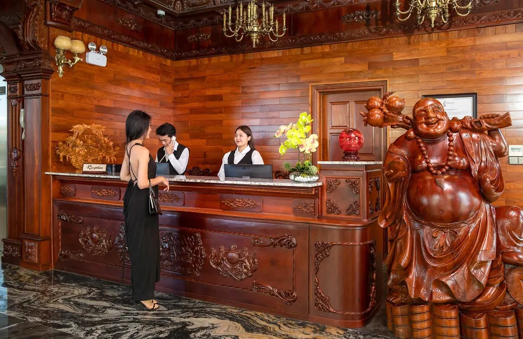 Monalisa Luxury Hotel-1