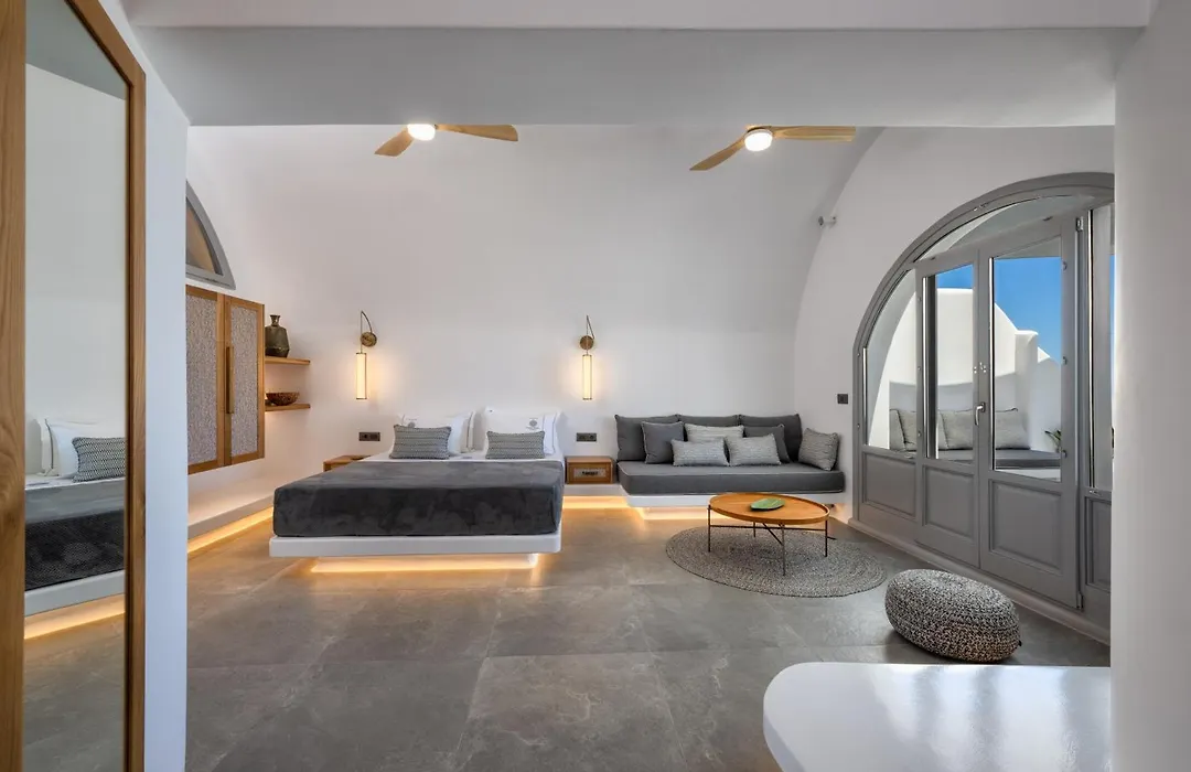 Eteoro Suites-1