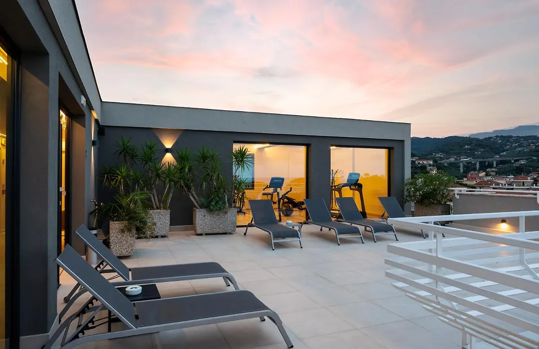 Corallo Wellness Hotel-1