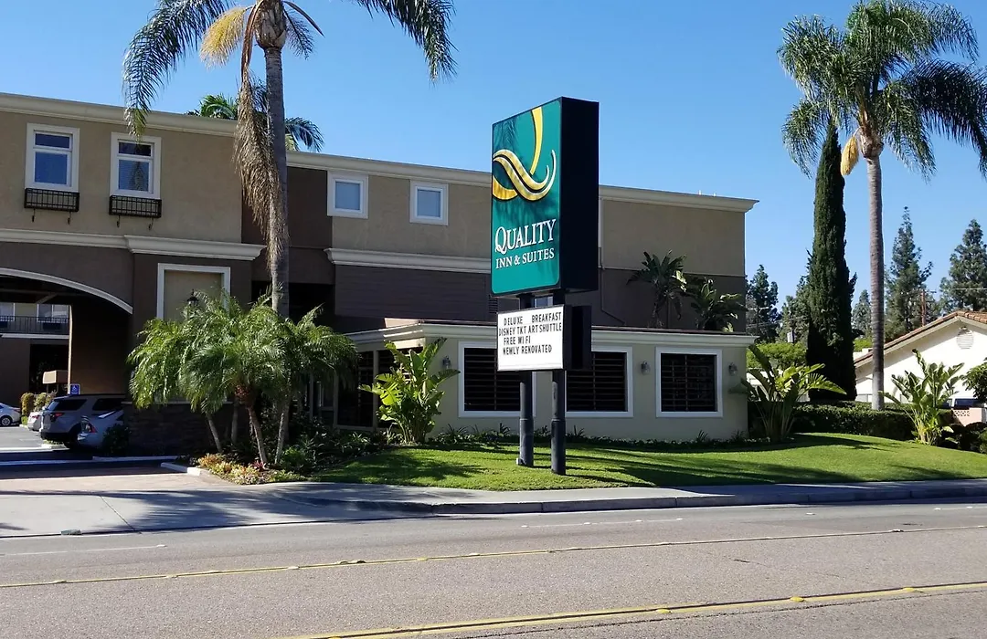 Quality Inn & Suites Anaheim Maingate-1