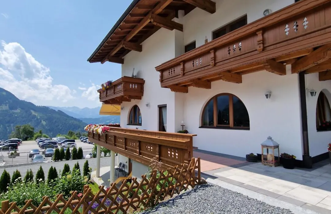 Hotel Romantica Jerzens-1