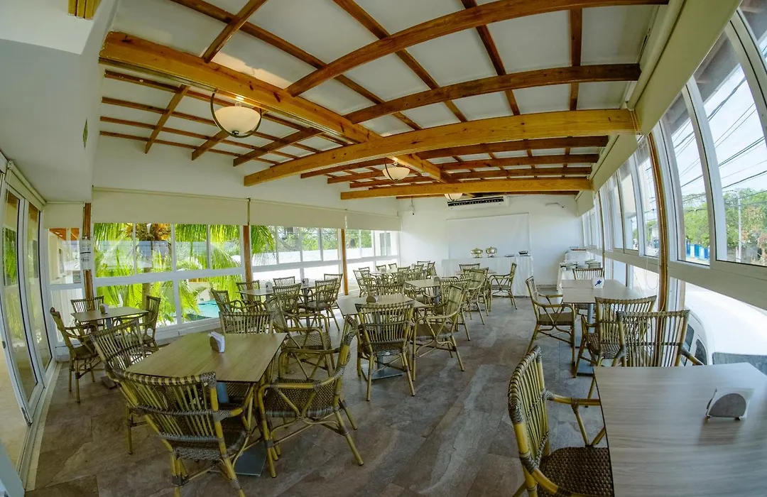 Hotel Isla Bonita-1