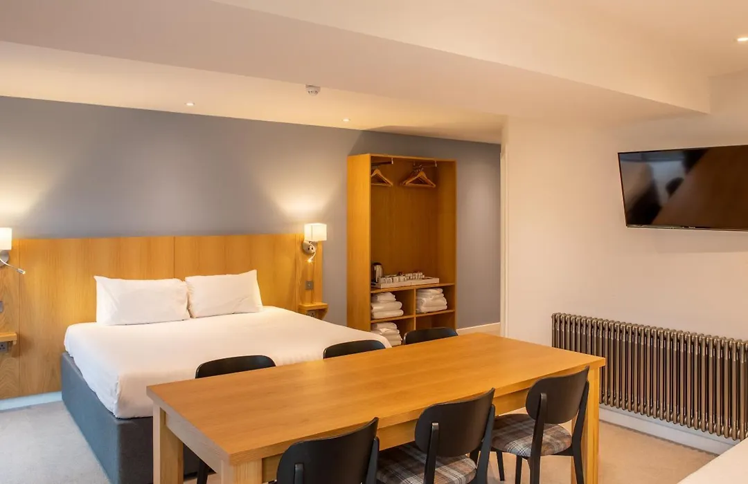 Loch Lomond Hotel-1