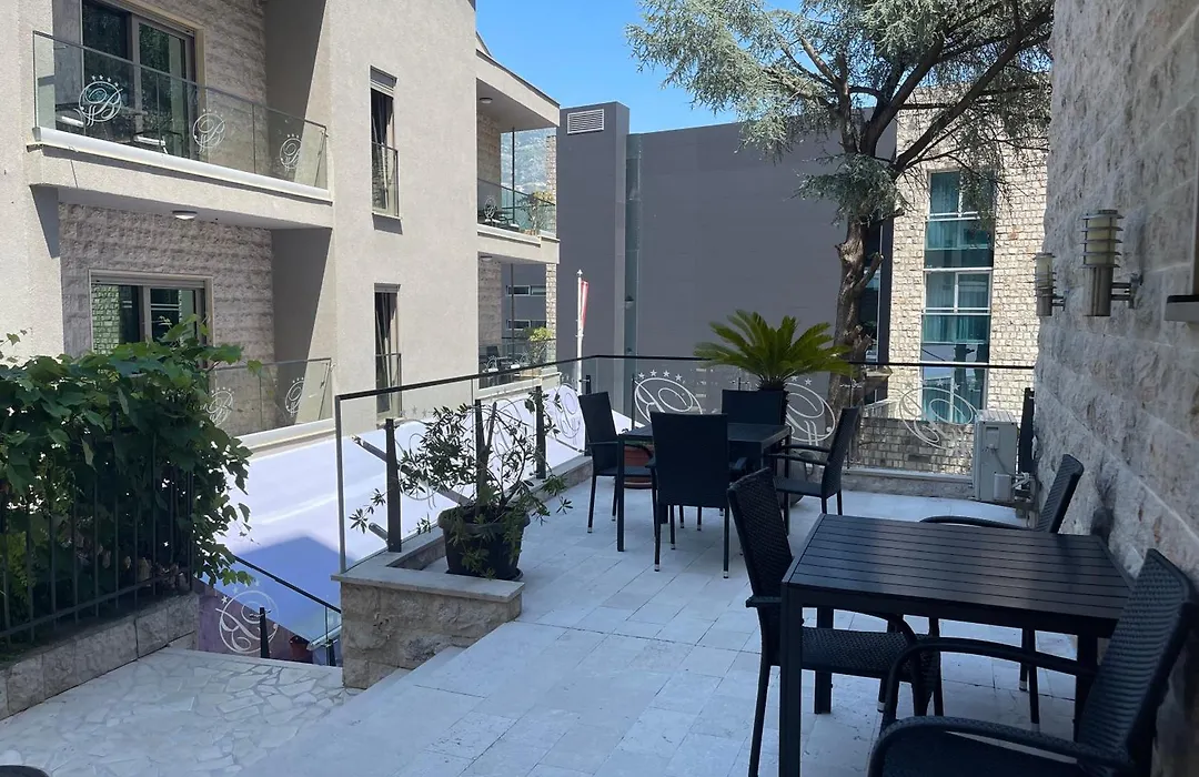 Hotel Butua Residence-1