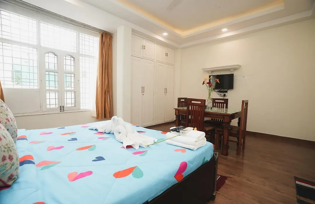 Mintstar Apartment And Suites-1