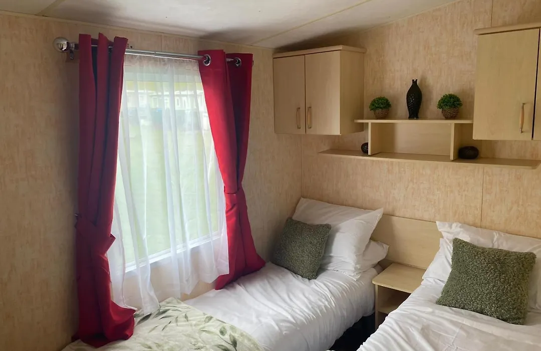 98Lemmington By The Beach Ynyslas, Borth-1