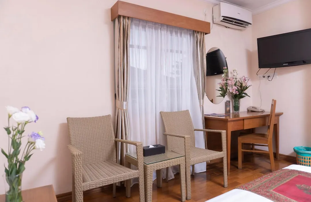 Hotel Sidney-1