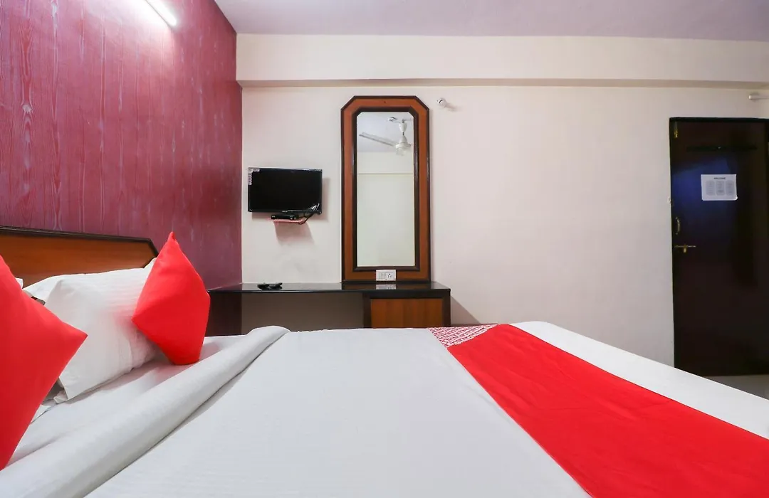 Oyo Hotel Honey House-1