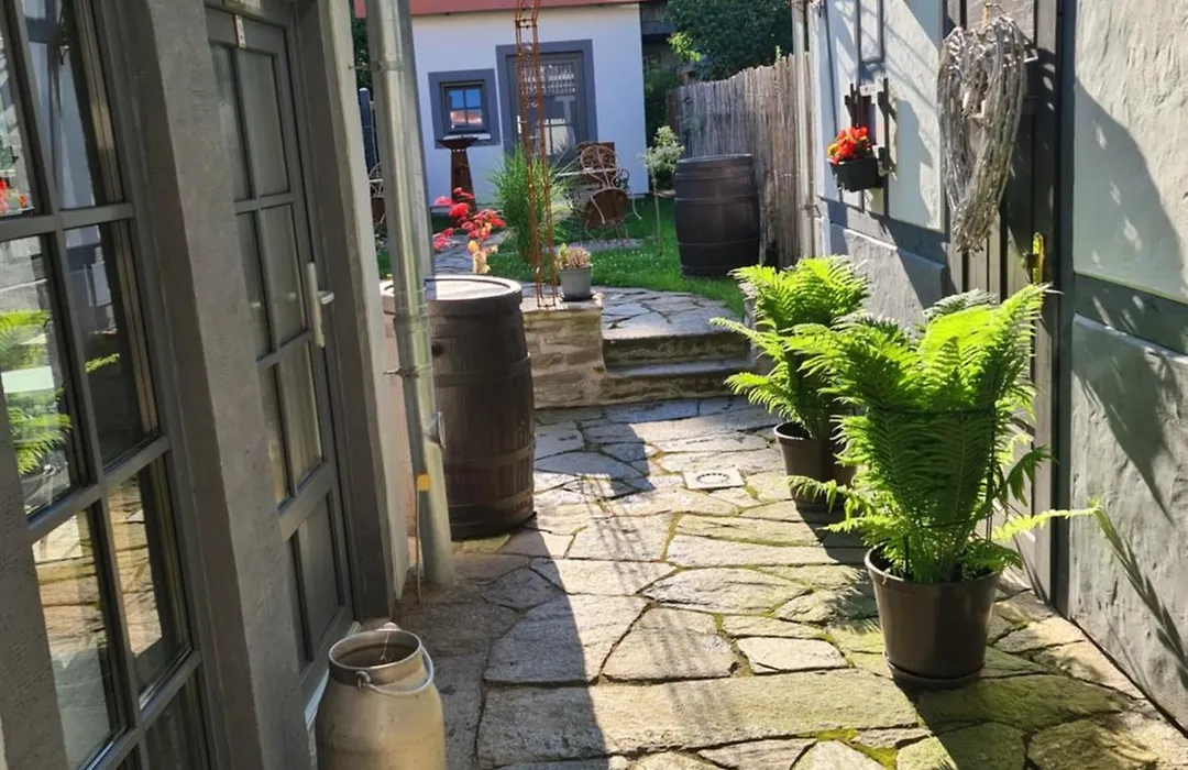 Hotel B&B Altes Hinterhaeusel-1