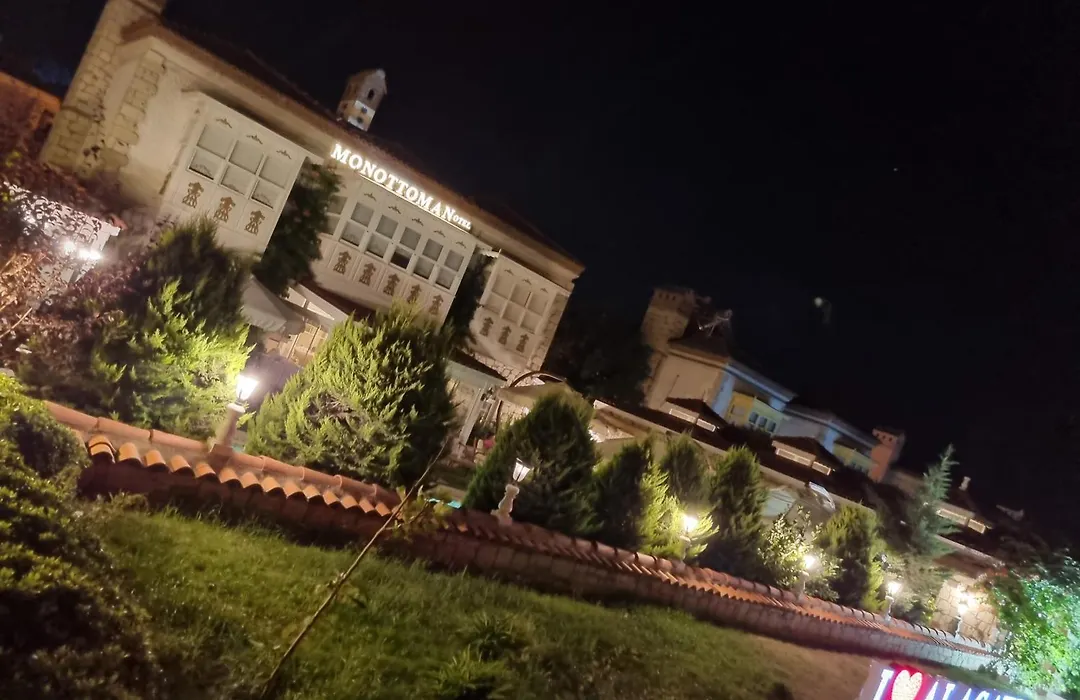 Monottoman Otel Alaçatı-1