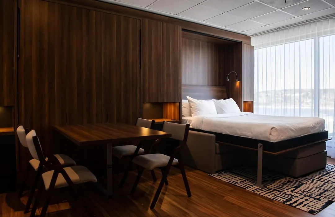 Hotel Chicoutimi, affilié à Hyvi-1