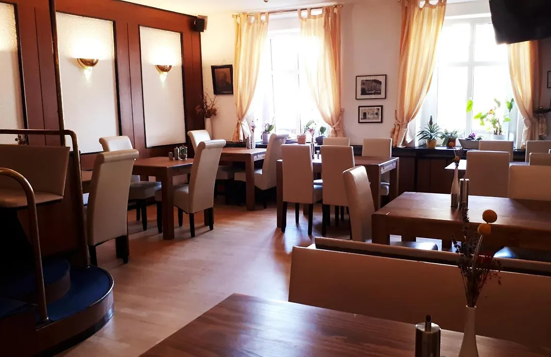 Hotel Krone Lindow-1
