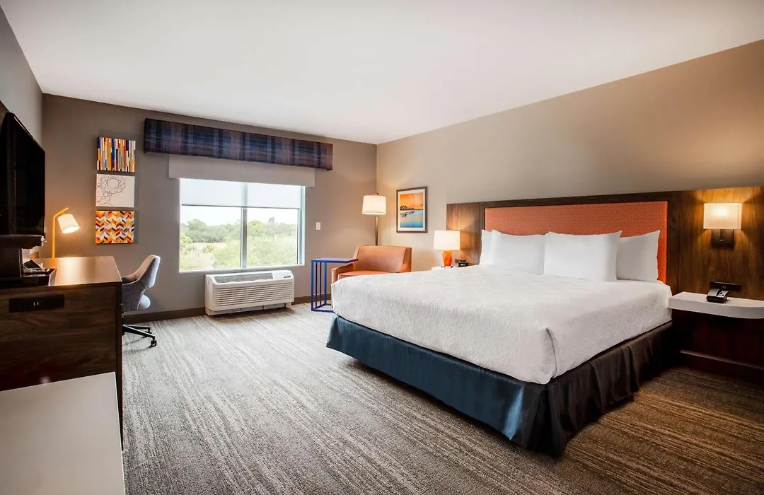 Hampton Inn & Suites North Port, Fl-1