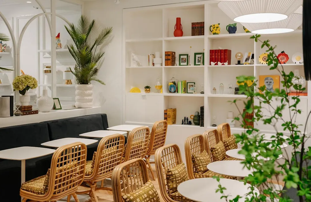 Solly Hotel Paris-1