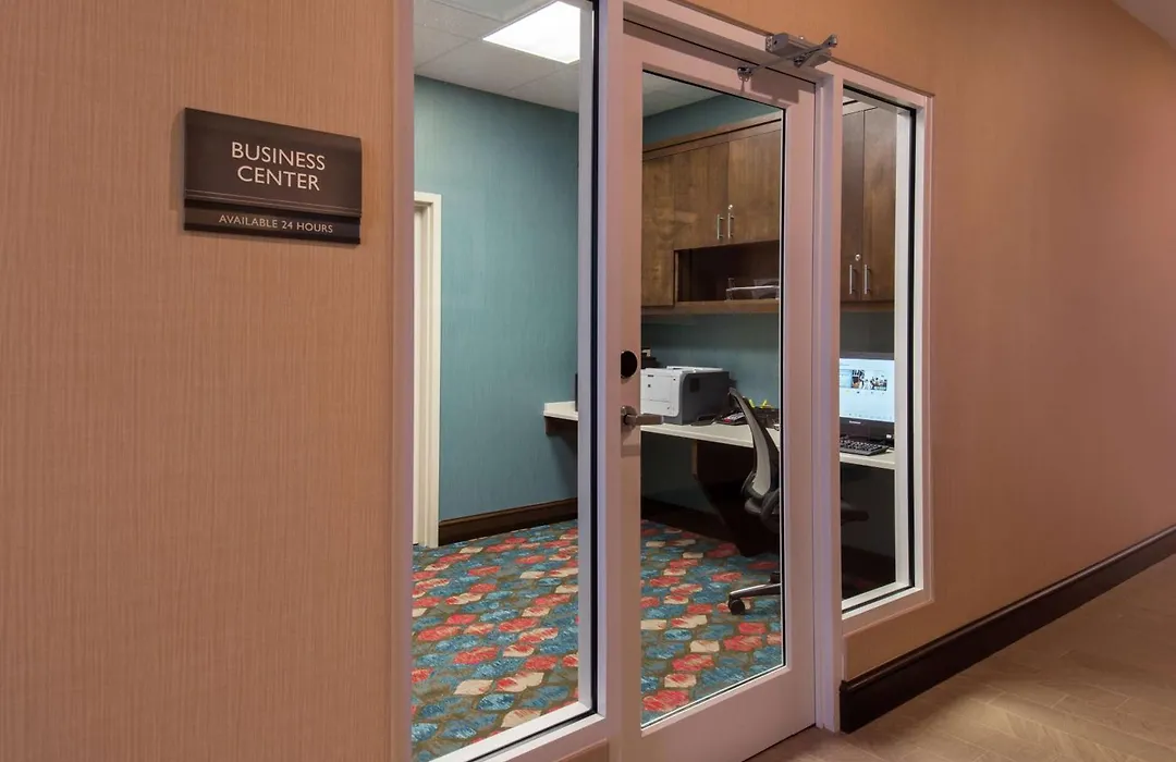 Hilton Garden Inn Bristol-1