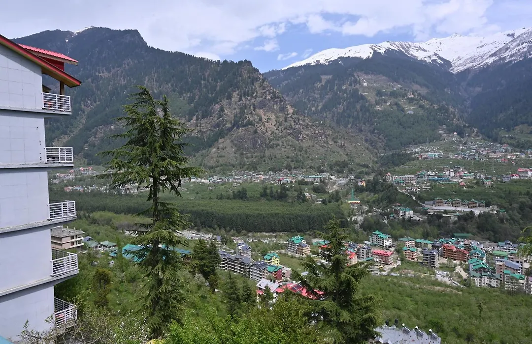Hotel Seven Hills Manali-1