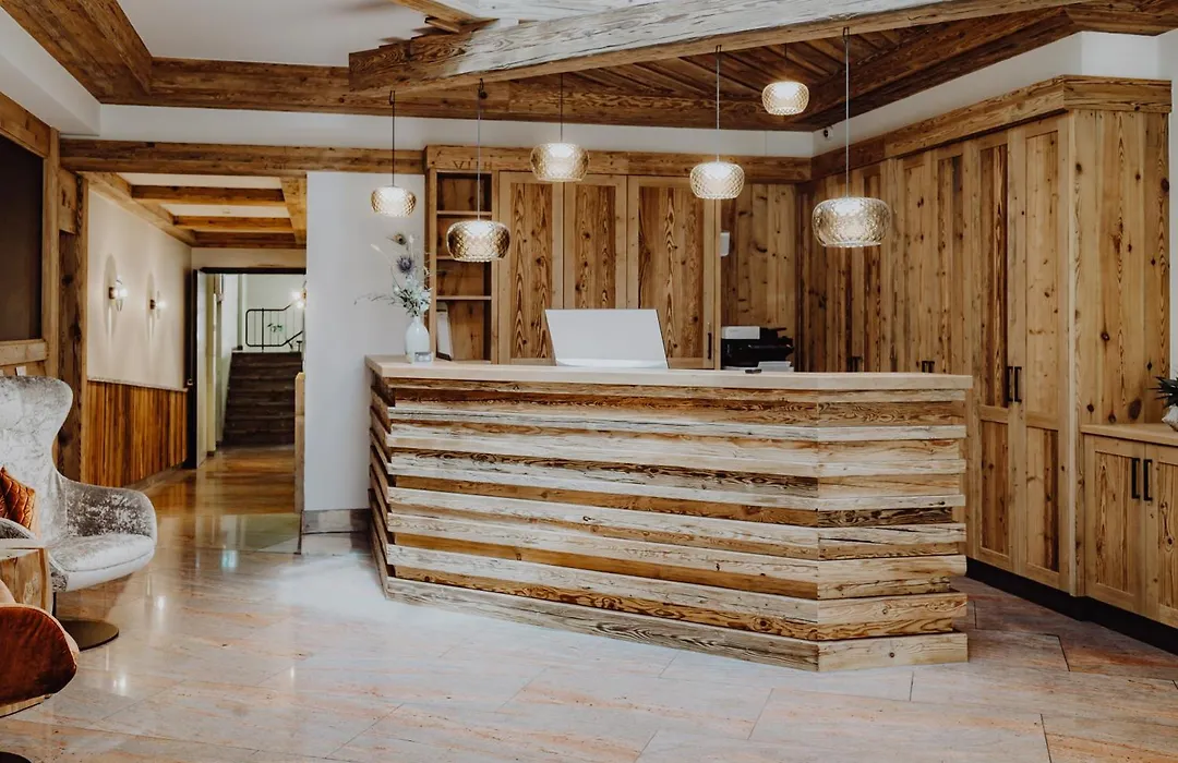 Hotel Adler - Paulas Alb-1