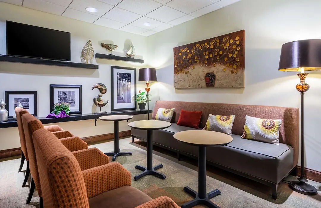 Hampton Inn Clifton Park-1