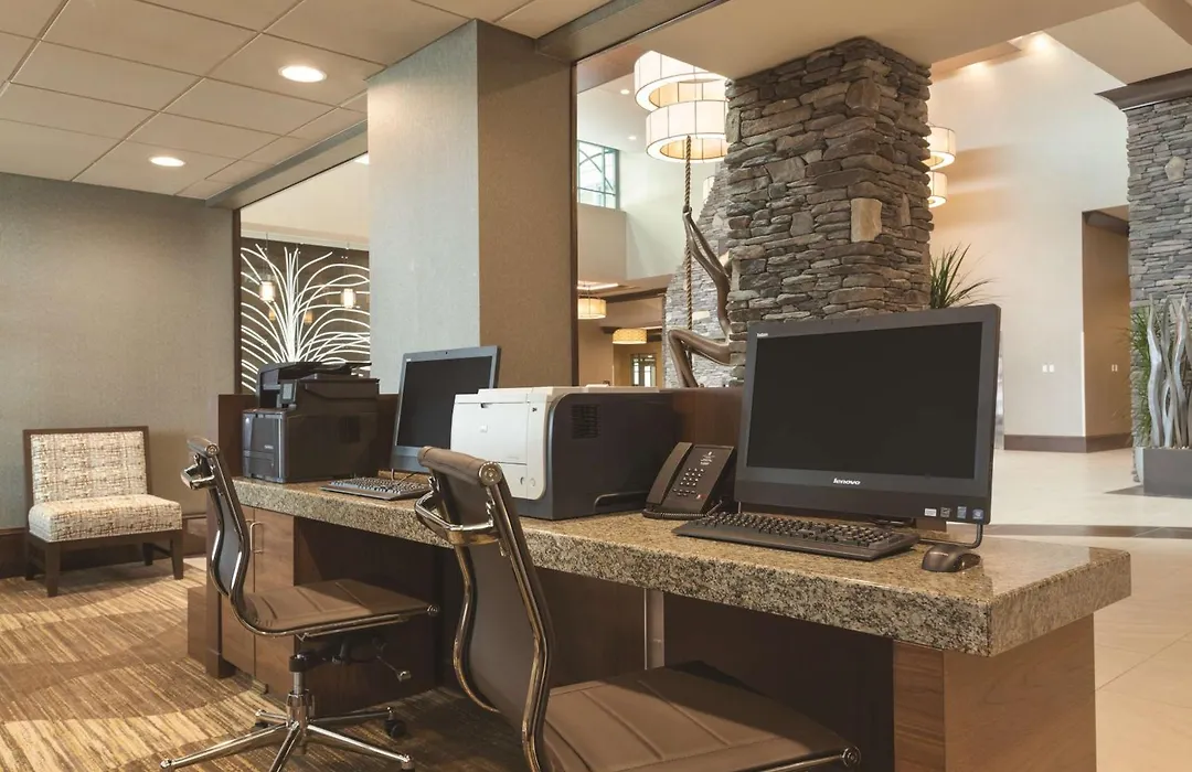 Embassy Suites Saratoga Springs-1