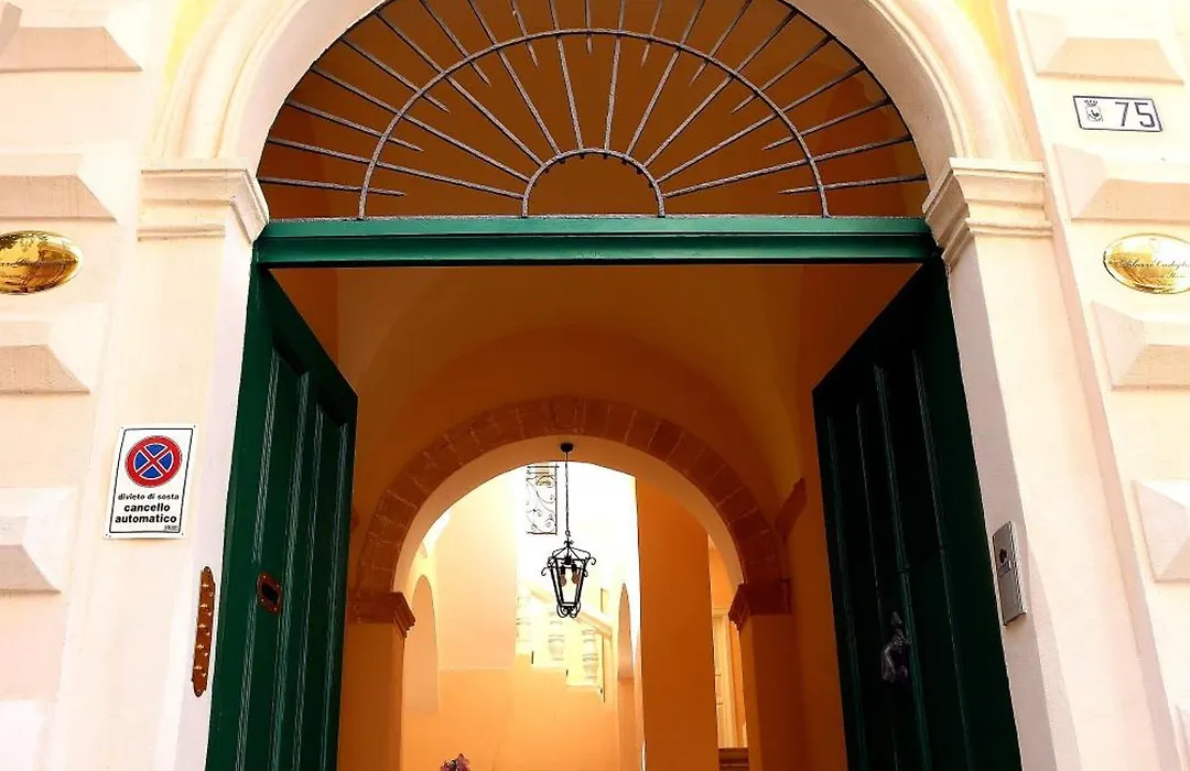 Palazzo Castiglione-1
