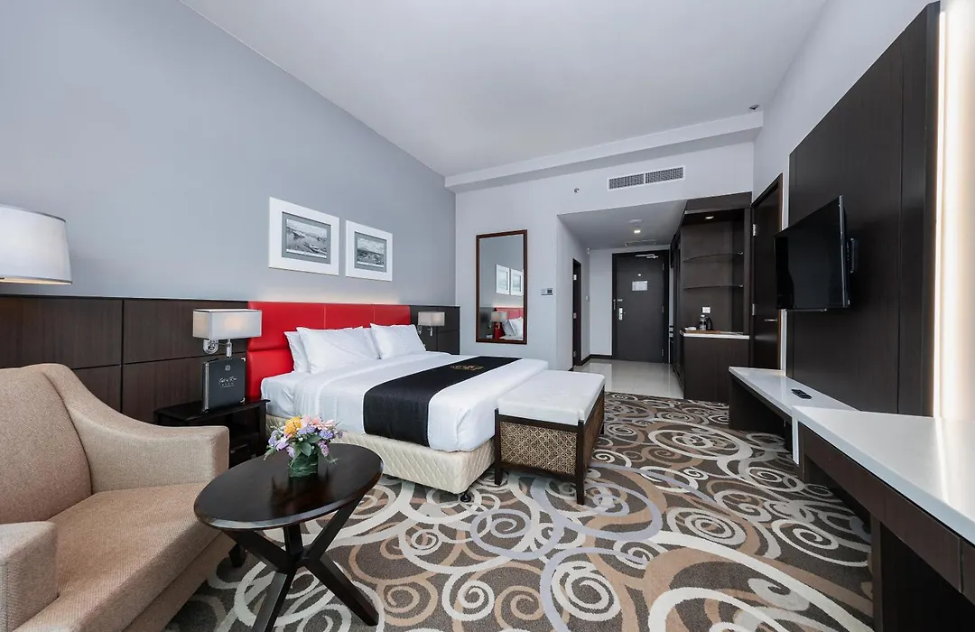 Raia Hotel & Convention Centre Kuching-1