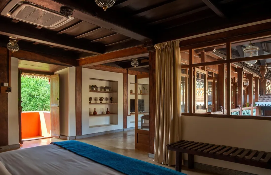 Sawantwadi Palace Boutique Art Hotel-1