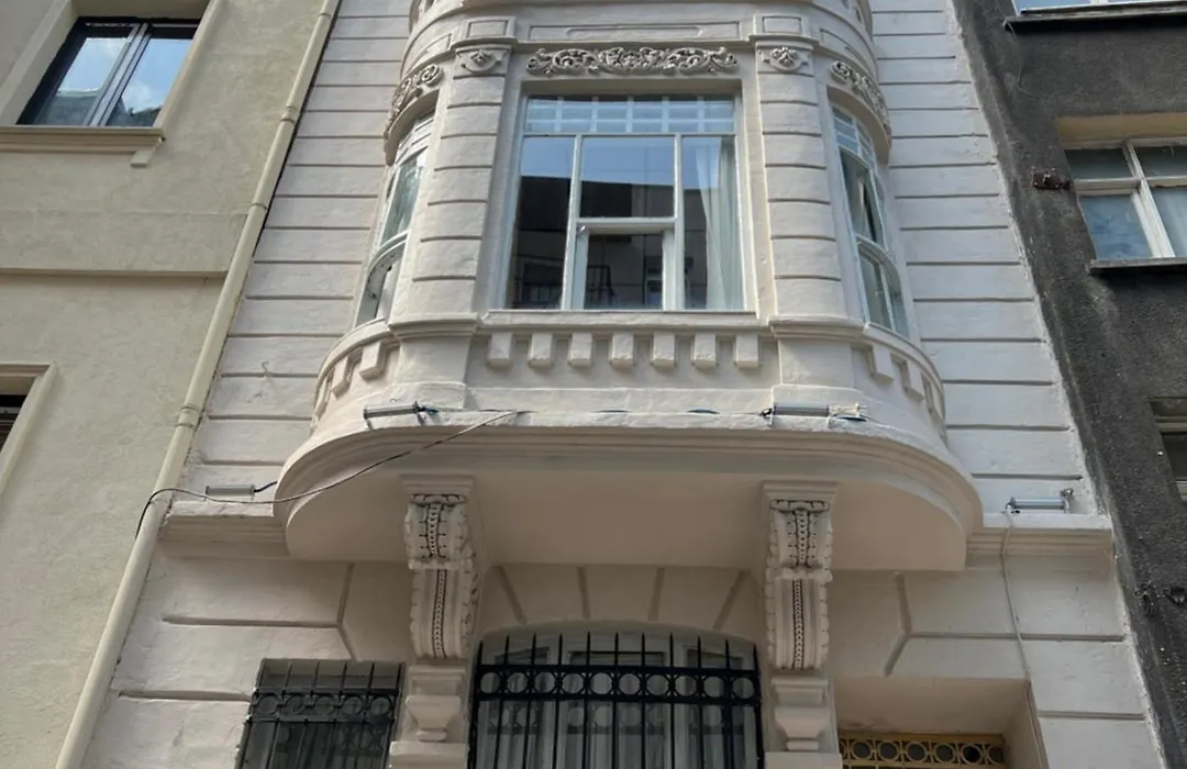 Golden Door Hotel-1