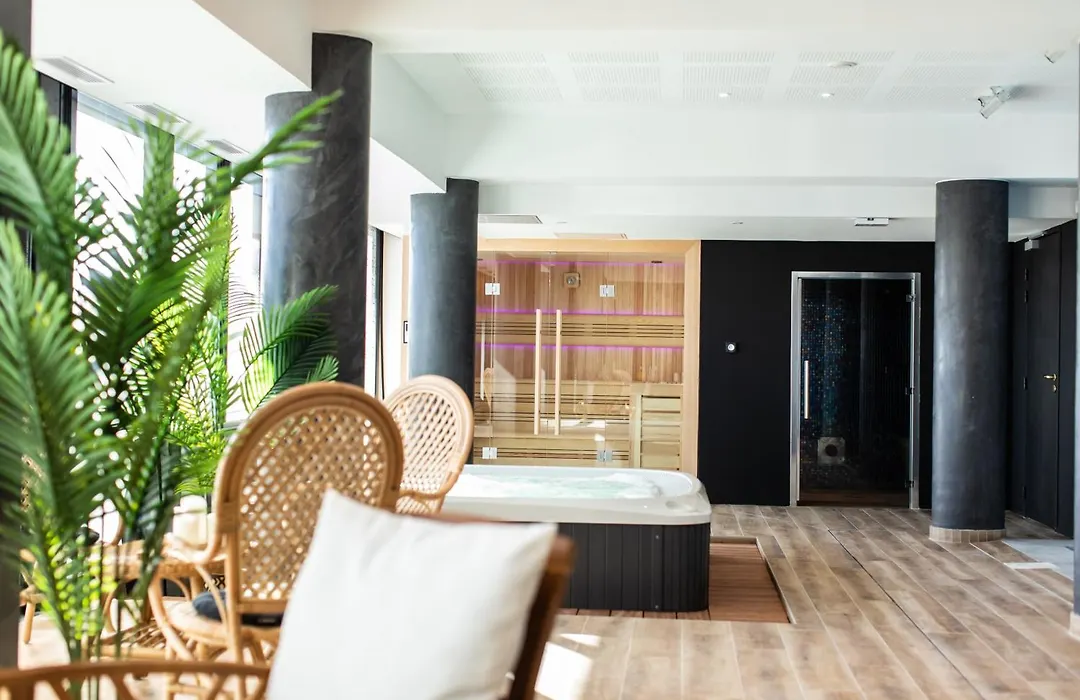 Le Barracuda & Spa, Pieds Dans L'Eau, Vue Mer, Espace Bien-Etre Offert-1