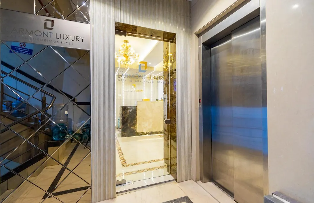 Hotel Larmont Luxury-1