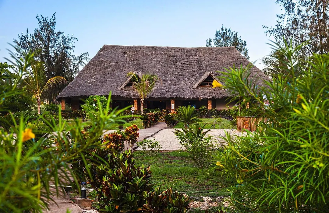 Vrclub Paje Palms Beach Resort-1