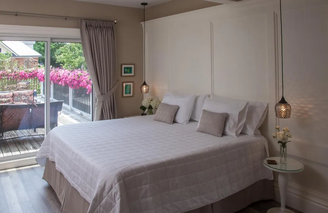 Avery House B&B-1