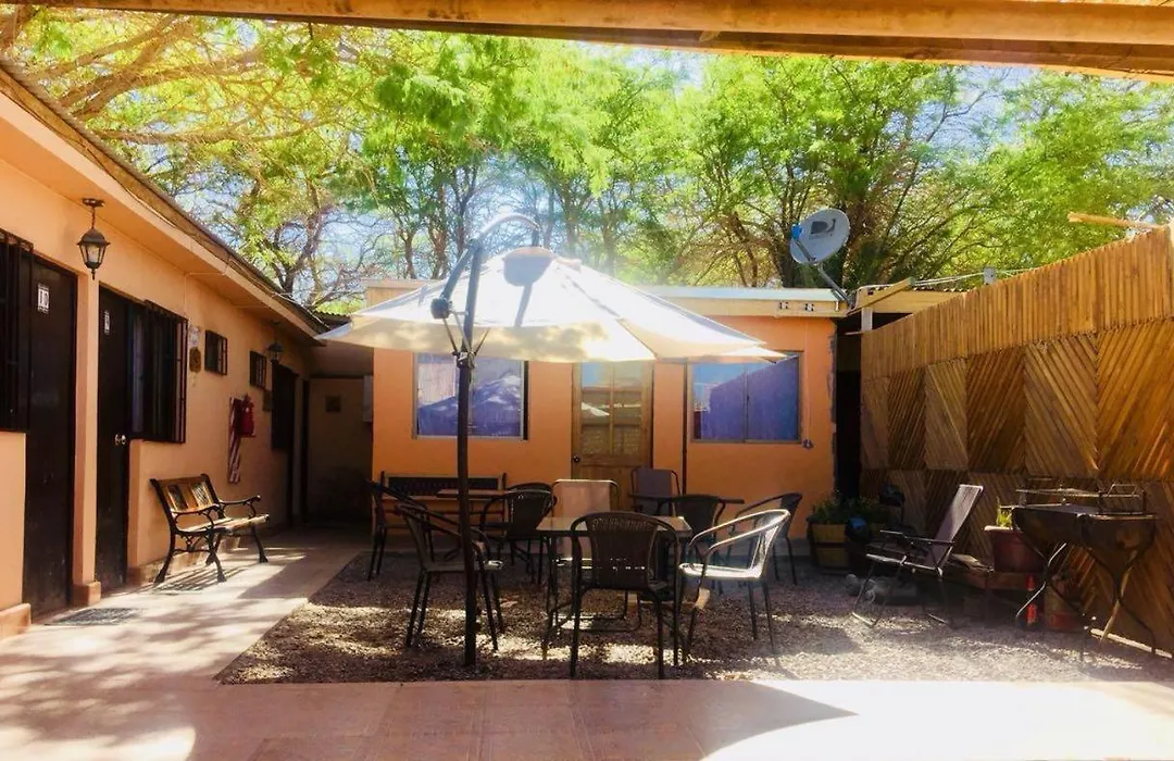 Hostal Intipara-1