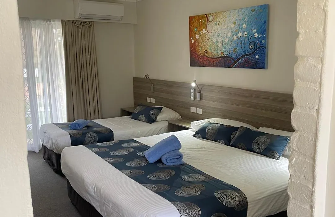 Aston Motel Yamba-1