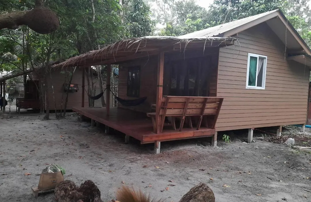 Lazy Hut-1