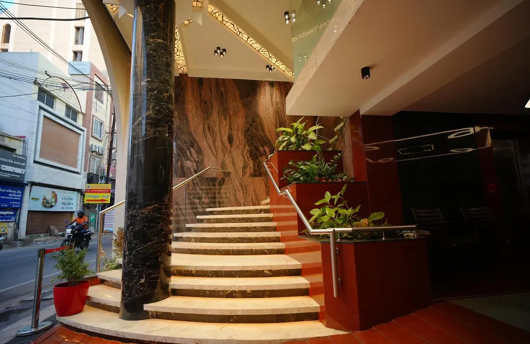 Hotel Grand Sabarees-1