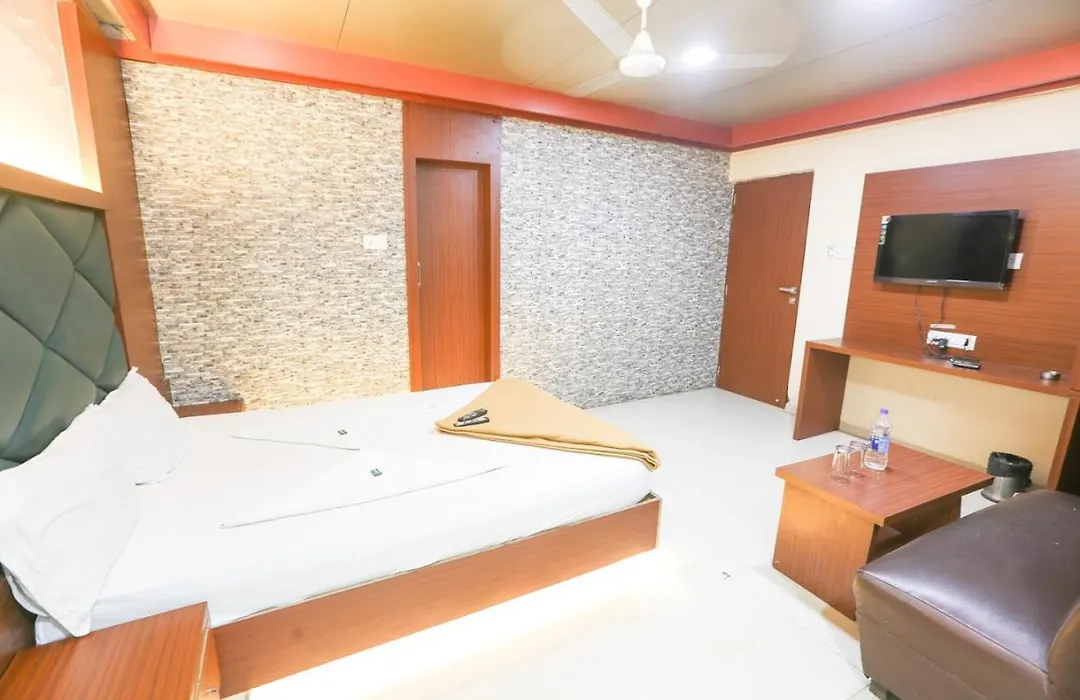 Hotel Godavari Inn-1