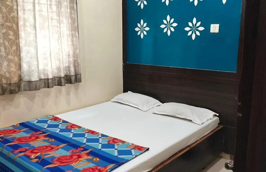 Hotel Sai Vasant Vihar-1