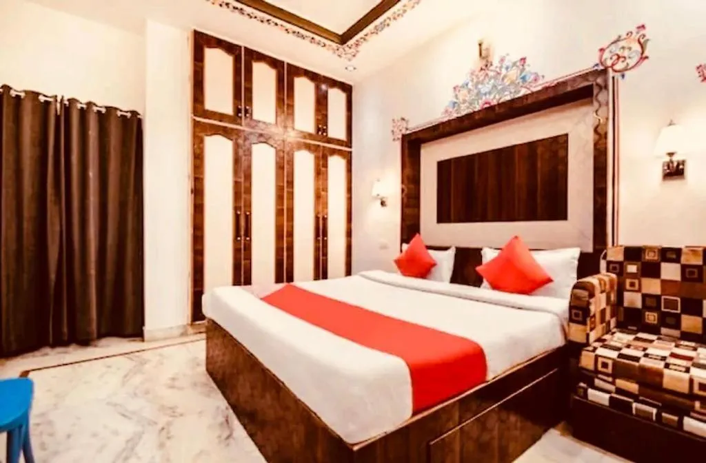Apple Boutique Hotel-1