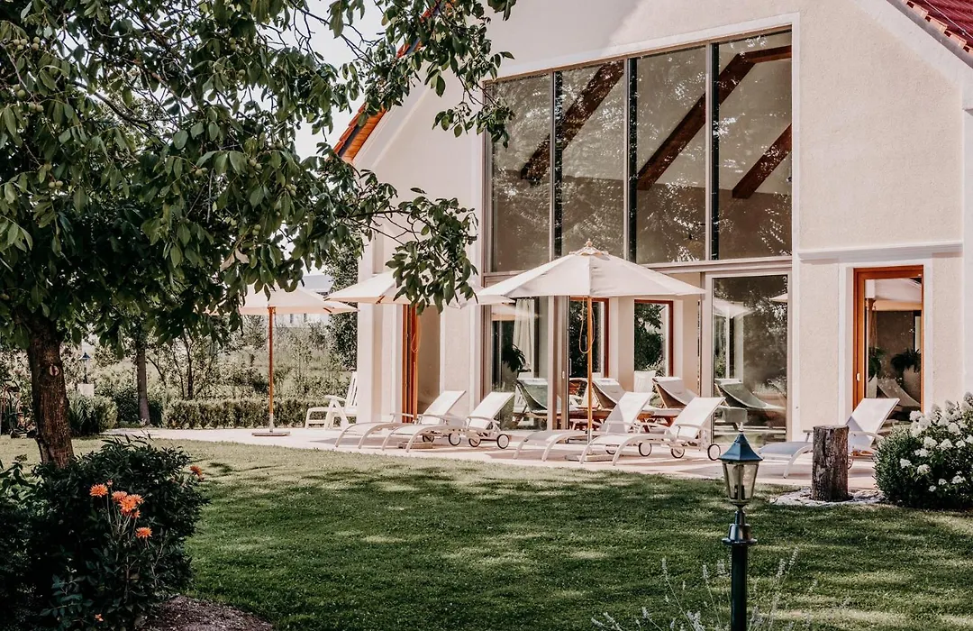 Der Eisvogel - Wellness- & Genusshotel-1
