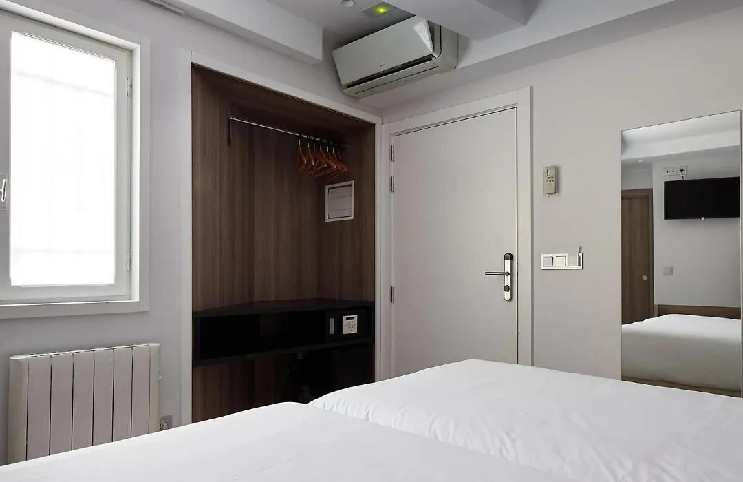 Hotel Parma-1