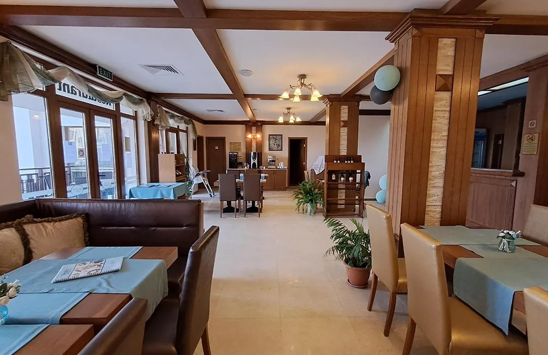Relax Holiday Complex & Spa-1