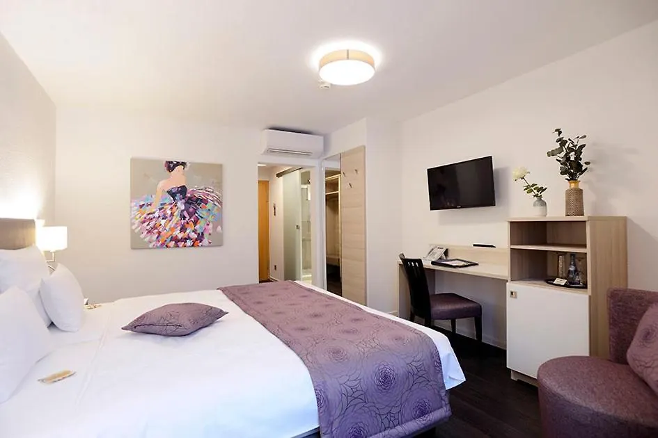 Schlosshotel Ingelfingen-1