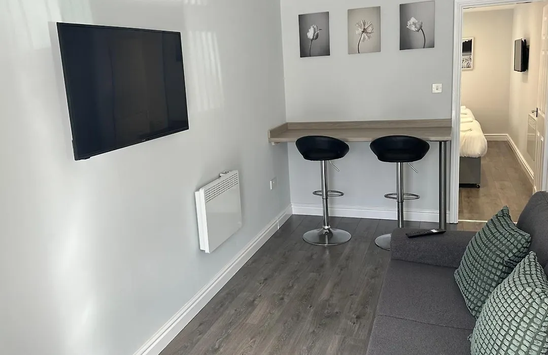 Smeaton Serviced Accommodation-1