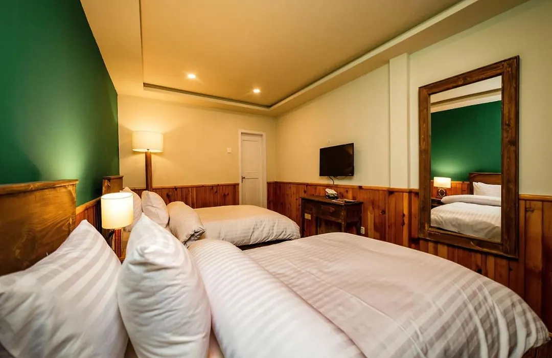 Roomy Daastaan Hotel, Karimabad Hunza-1