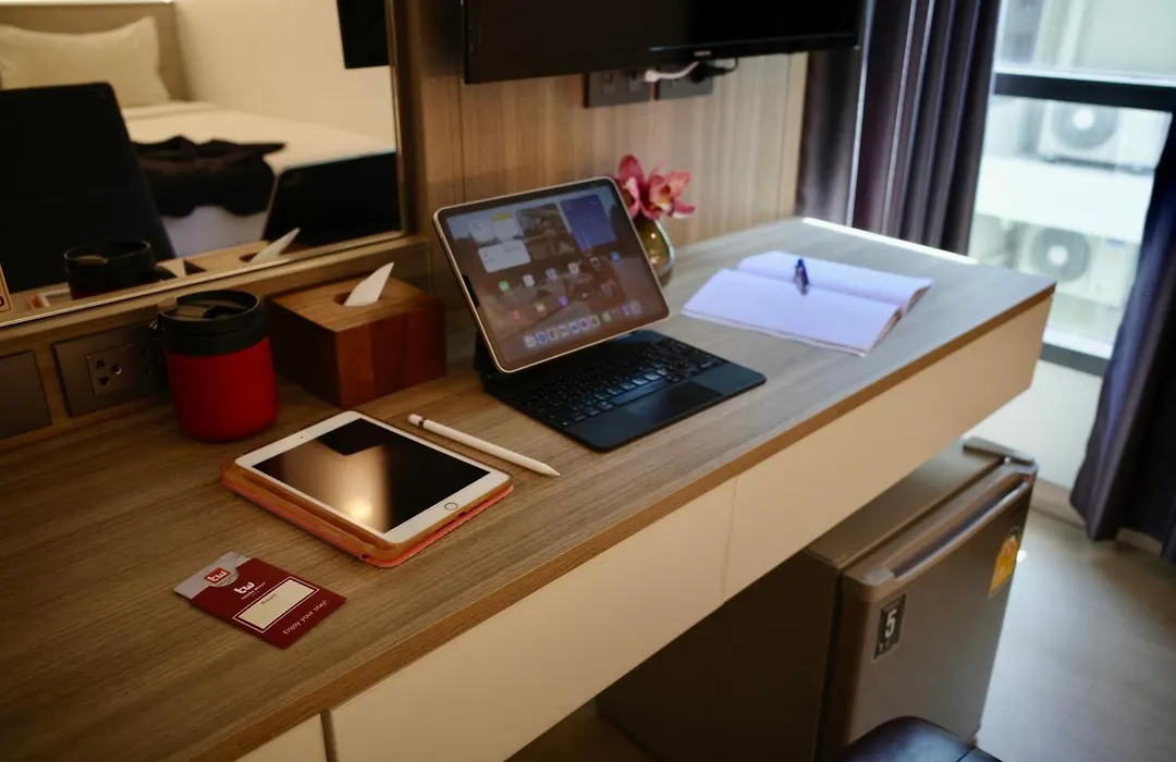 Thana Wisut Hotel-1