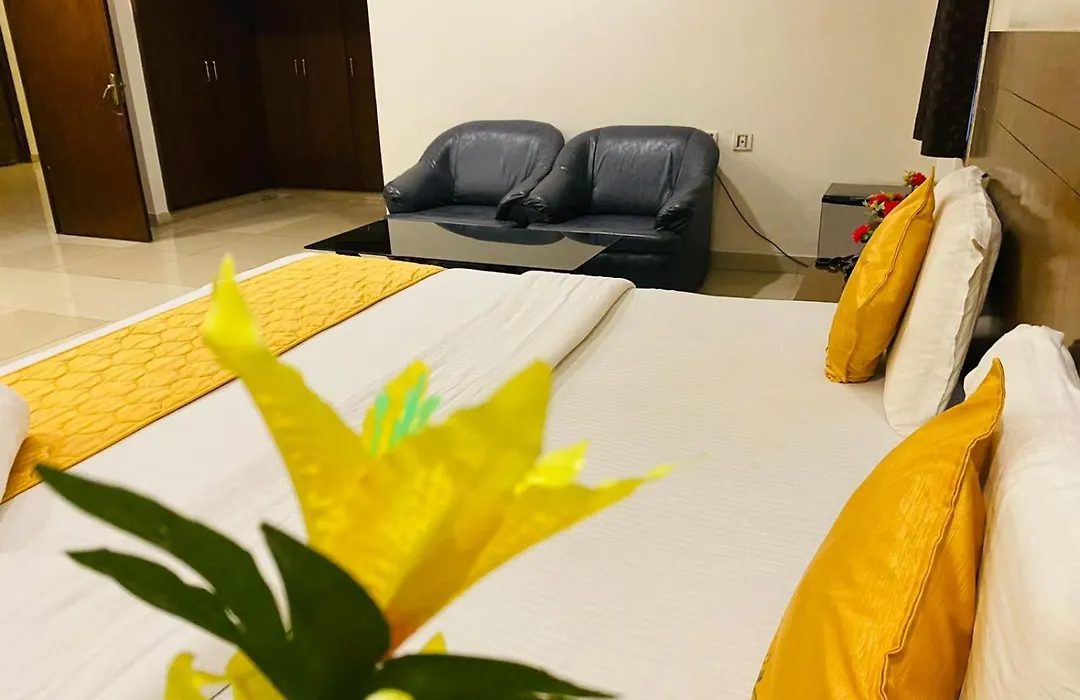Hotel Kp Suites Hitex-1