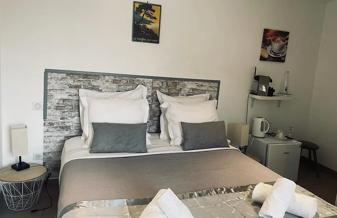 Hotel U Passa Tempu-1