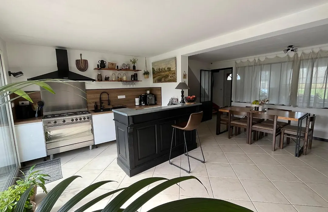 La Villa Saint Val - Parking Prive Gratuit-1